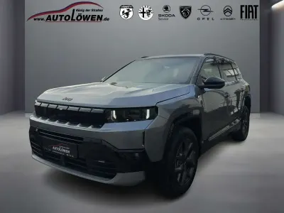 Käytetty Jeep Compass 145 HP (106 kW) 2026 Harmaa Katumaasturi