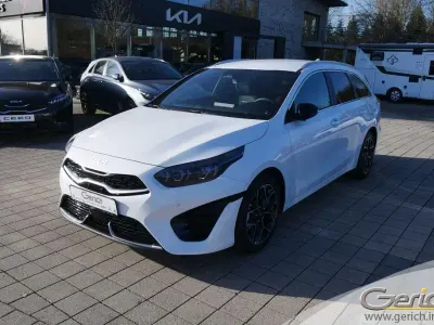 Neu Kia Ceed Sportswagon GT-Line 140 PS (102 kW) 2026 Deluxeweiss metallic Kombi