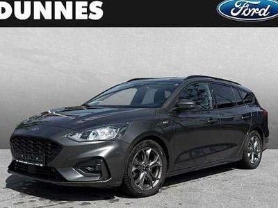 Grau Gebraucht 2021 Ford Focus ST-Line Kombi | 17.525 € (Superpreis)