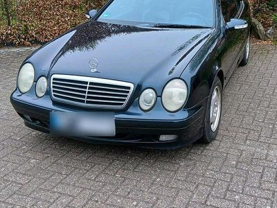 Gebraucht Mercedes CLK200 Avantgarde 136 PS (100 kW) 2000 Schwarz Coupé