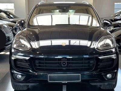 Second-hand Porsche Cayenne 262 CP (192 kW) 2016 Albastru SUV