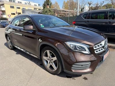 Gebraucht Mercedes GLA200 AMG line 156 PS (114 kW) 2017 Braun SUV