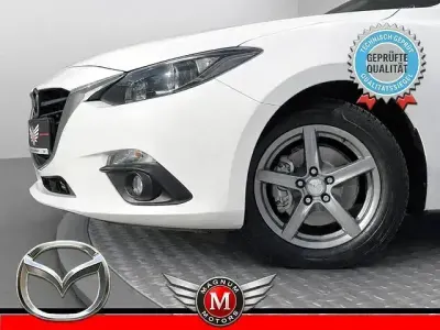 Gebraucht Mazda 3 Center-Line 150 PS (110 kW) 2015 Arctic white cle Limousine
