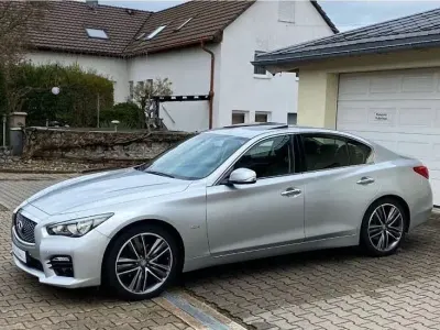 Gebraucht Infiniti Q50 170 PS (125 kW) 2014 Silber Limousine