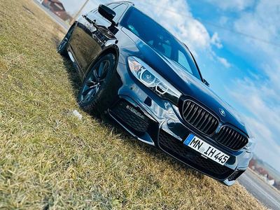 Gebraucht BMW 520 Sport Line 190 PS (139 kW) 2019 Schwarz Kombi