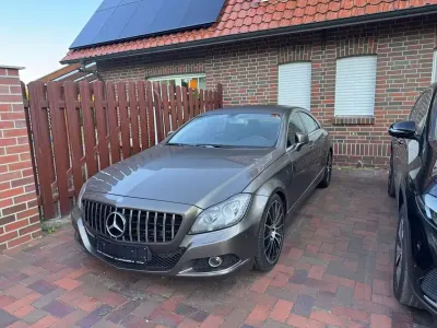 Gebraucht Mercedes CLS350 265 PS (194 kW) 2013 Indiumgrau  metalliclack Coupé