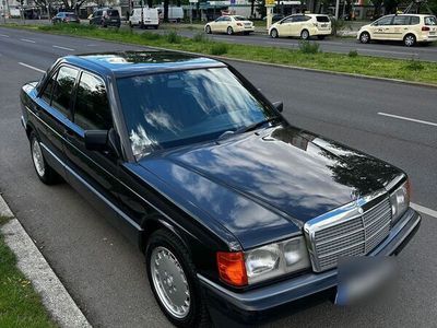 gebraucht Mercedes 190 Automatik H-Kennzeichen Zuverlässig & Sauber 199