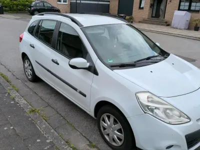 Occasion Renault Clio GrandTour 75 ch (55 kW) 2012 Blanc Break