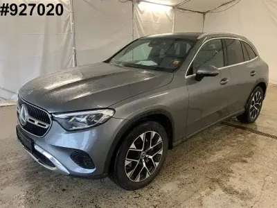 Gebraucht Mercedes GLC220 197 PS (144 kW) 2023 Grau SUV