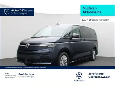 Usata VW Multivan Life 150 CV (110 kW) 2025 Blu Monovolume