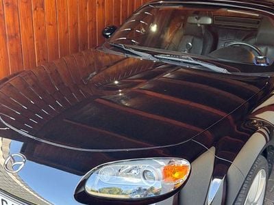 Second-hand Mazda MX5 Energy 126 CP (92 kW) 2007 Negru Cabrio