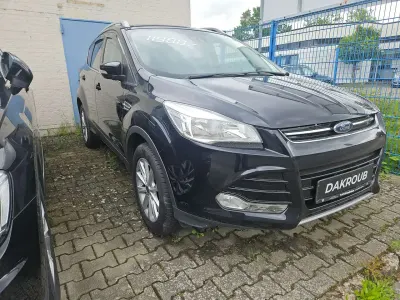 Gebraucht Ford Kuga Titanium 150 PS (110 kW) 2015 Schwarz SUV