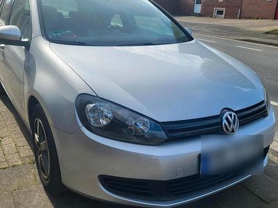 Usata VW Golf VI 80 CV (58 kW) 2009 Marrone Utilitaria