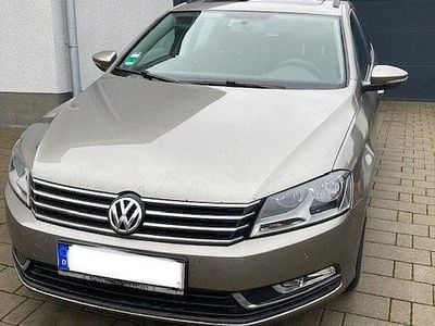 Gebraucht VW Passat 140 PS (102 kW) 2013 Beige Kombi