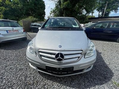 Mercedes B150
