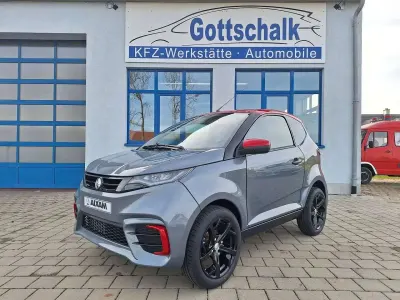 Neu Aixam City Sport 2025 Titanmetallic + paket rot Limousine