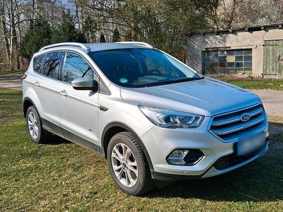 Gebraucht Ford Kuga 180 PS (132 kW) 2018 Silber SUV