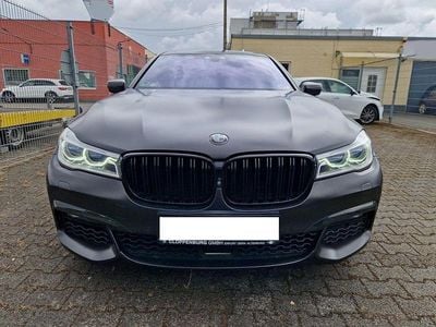 BMW 750