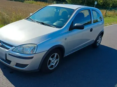 Gebraucht Opel Corsa 60 PS (44 kW) 2006 Silber Kleinwagen