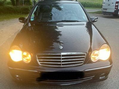 Mercedes C230