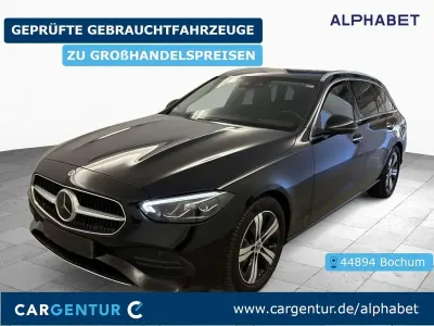 Gebraucht Mercedes C200 Avantgarde 163 PS (119 kW) 2023 Schwarz Limousine