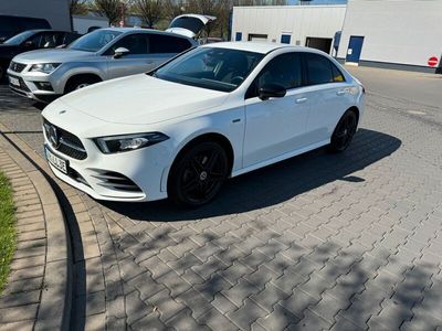 gebraucht Mercedes A250 + Nightpaket +