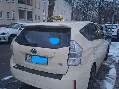 Gebraucht Toyota Prius+ 136 PS (100 kW) 2012 Gelb Van / Kleinbus