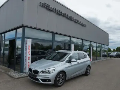 Gebraucht BMW 218 Active Tourer Sport Line 136 PS (100 kW) 2016 Silber Van / Kleinbus