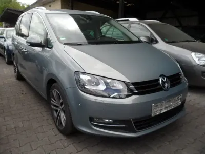 Gebraucht VW Sharan Highline 177 PS (130 kW) 2015 Grau Van / Kleinbus