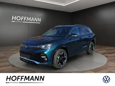 Gebraucht VW Tiguan R-line 150 PS (110 kW) 2026 Blau SUV