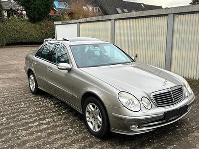 Mercedes E320