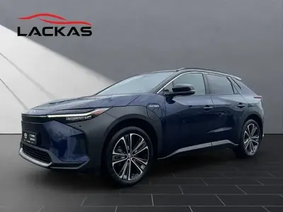 Gebraucht Toyota bZ4X Comfort 160 kW (218 PS) 2023 Dark blue mica (8s6)/ black (2 SUV