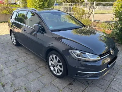 Gebraucht VW Golf VII 150 PS (110 kW) 2020 Grau Kombi