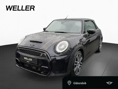 Gebraucht Mini Cooper S Cabriolet 178 PS (130 kW) 2023 Enigmatic black (schwarz) Cabrio