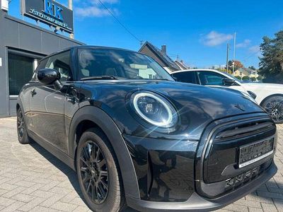 Gebraucht Mini Cooper 136 PS (100 kW) 2021 Schwarz Kleinwagen