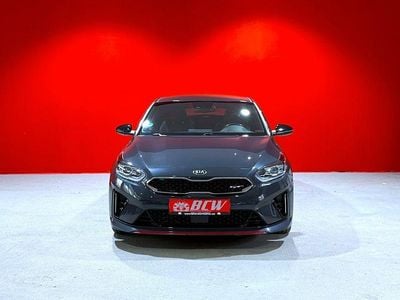 Grau Gebraucht 2019 Kia ProCeed GT GT Kleinwagen | 20.499 € (Fairer Preis)