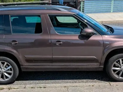 Gebraucht Skoda Yeti 110 PS (80 kW) 2017 Braun SUV