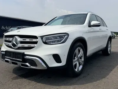Gebraucht Mercedes GLC300 245 PS (180 kW) 2021 Weiß SUV