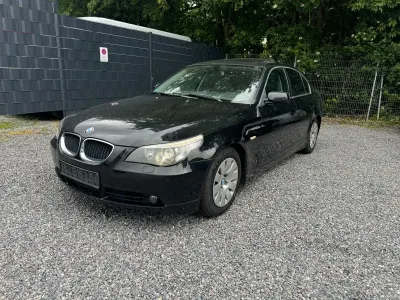 Gebraucht BMW 520 Advantage 163 PS (119 kW) 2006 Schwarz Limousine