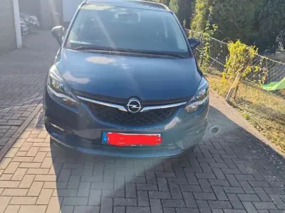 Gebraucht Opel Zafira Tourer Business Edition 140 PS (102 kW) 2017 Blau Van / Kleinbus