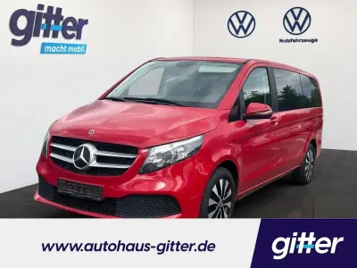 Gebraucht Mercedes V220 163 PS (119 kW) 2021 Jupiterrot Van / Kleinbus