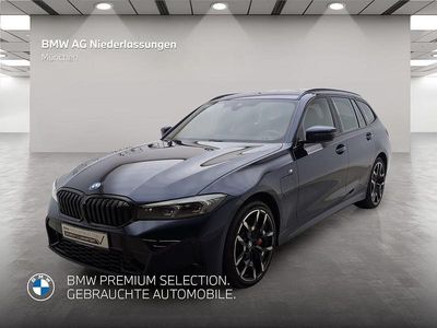 Blau Gebraucht 2025 BMW 330e M Sport Kombi | 52.401 € (Fairer Preis)
