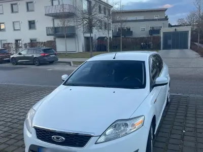 Gebraucht Ford Mondeo 202 PS (148 kW) 2010 Weiß Kombi
