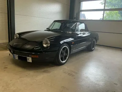 Gebraucht Alfa Romeo Spider 120 PS (88 kW) 1992 Schwarz Cabrio
