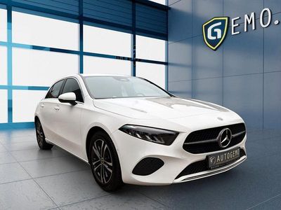 Weiß Gebraucht 2023 Mercedes A200 Progressive Limousine | 28.990 € (Fairer Preis)