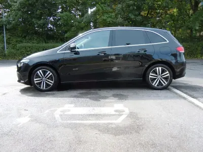 Gebraucht Mercedes B250 Progressive 218 PS (160 kW) 2022 Schwarz Kleinwagen