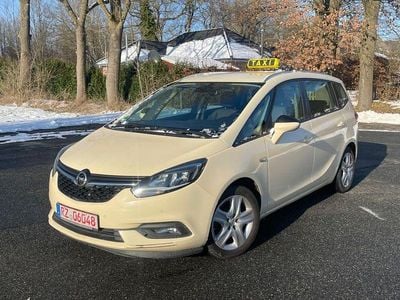 Gebraucht Opel Zafira Active 131 PS (96 kW) 2018 Gelb Van / Kleinbus