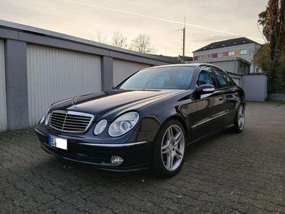 Mercedes E500