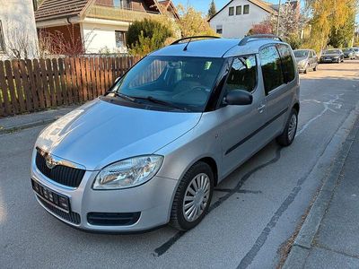 Usata Skoda Roomster Style 105 CV (77 kW) 2009 Argento Monovolume