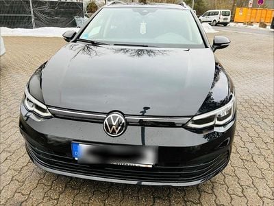 Gebraucht VW Golf VIII Life 150 PS (110 kW) 2021 Schwarz Kombi